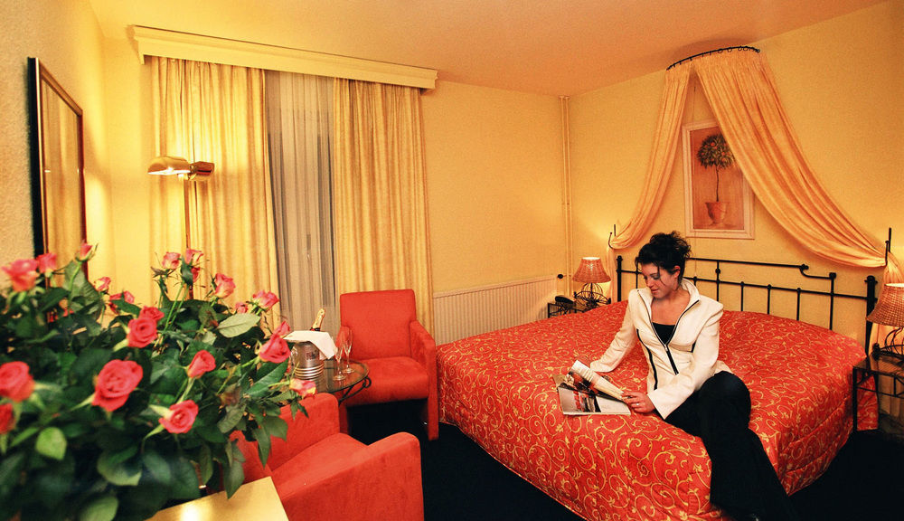 Dormio Wijnhotel Valkenburg Valkenburg aan de Geul Ngoại thất bức ảnh
